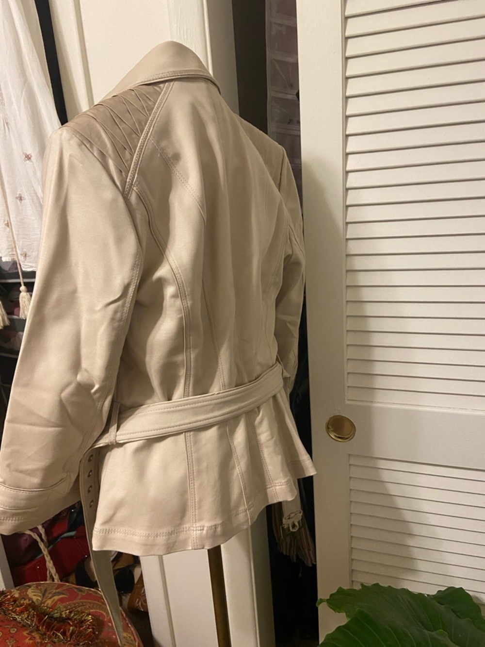 White House Black Market Beige Belted jacket - Picture 2 of 4